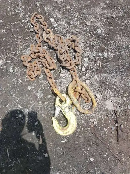 Lifting/Towing Chain Heavy Duty, 15 Tones With a Shortener - Ex-Uk