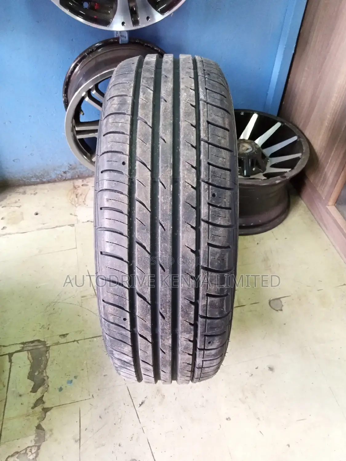 225/60r17 Falken Tyre
