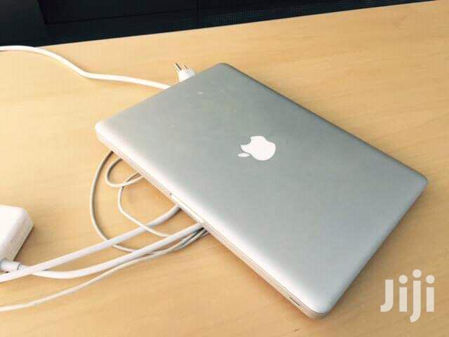 Laptop Apple MacBook Pro 13.3" 500GB HDD 4GB RAM