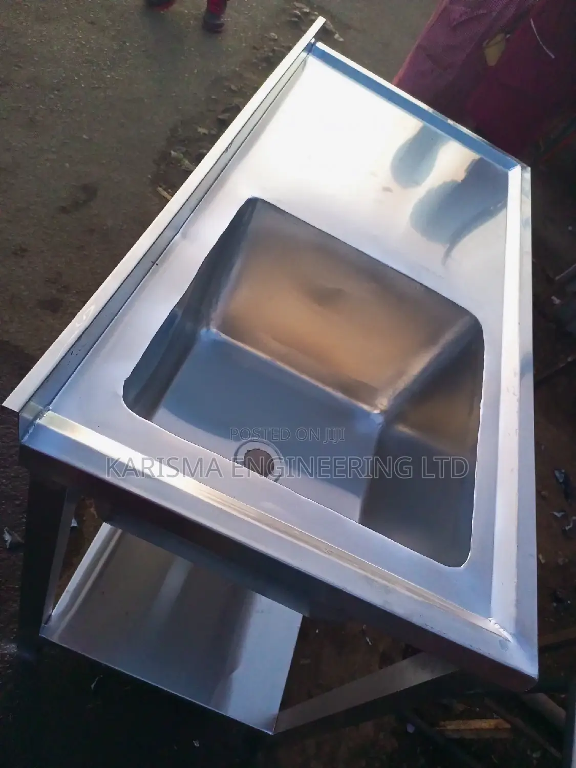 Single Bowl Sink