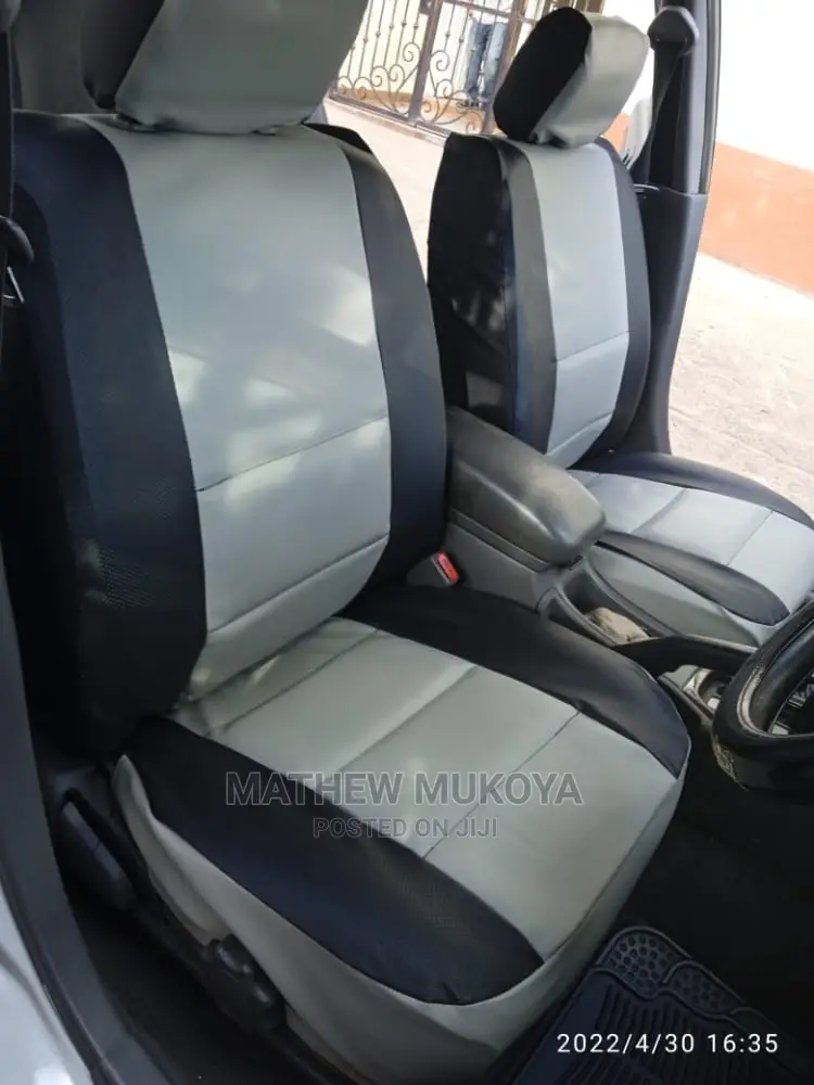 Toyota Hilux Seat Covers