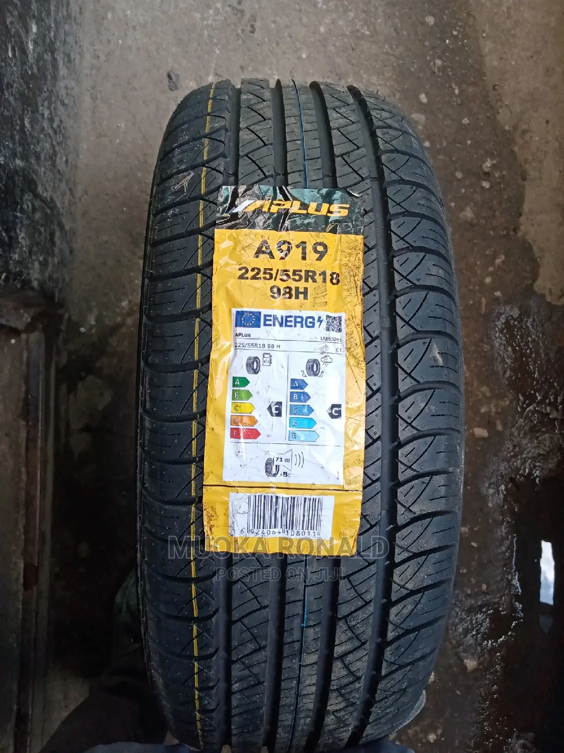 225/55r18 Aplus Tyre (A919)