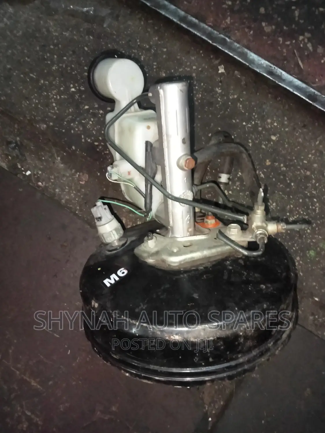 Brake Master Cylinder and Booster Toyota Hilux Vigo Japan