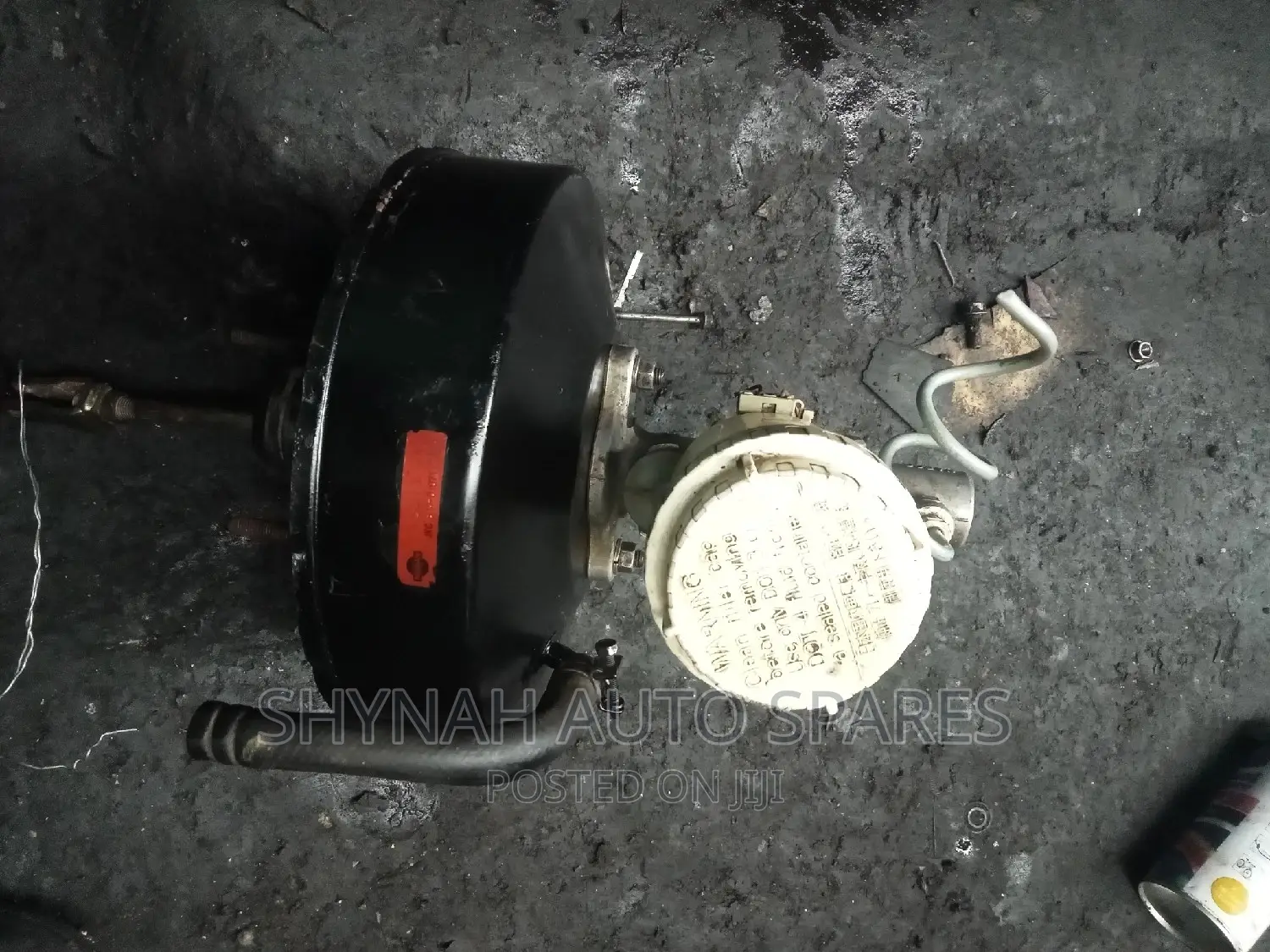 Brake Booster and Brake Master Cylinder Nissan Sahara