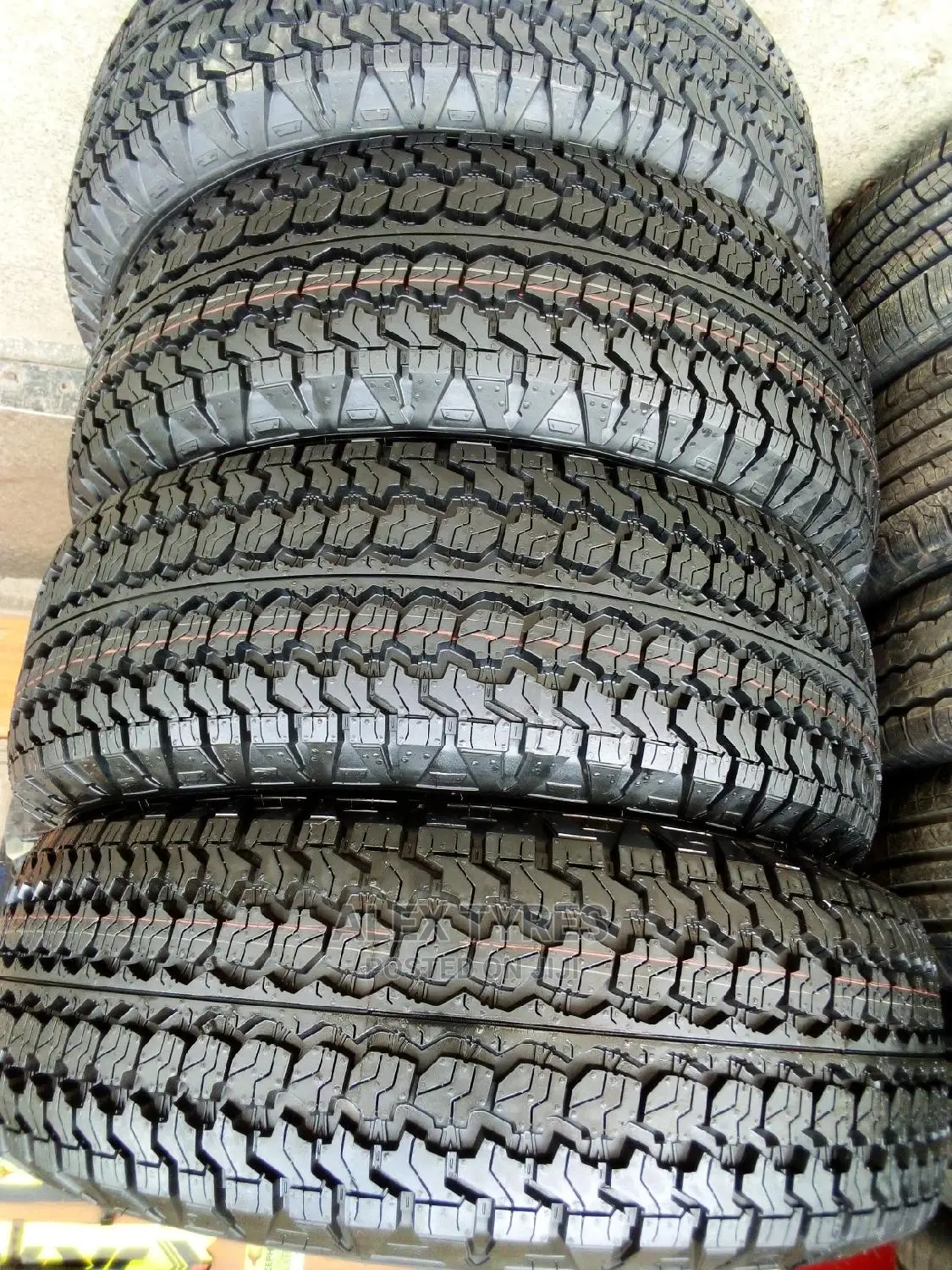 265/65r17 Goodyear Wrangler Tyres Made in Southern Africa