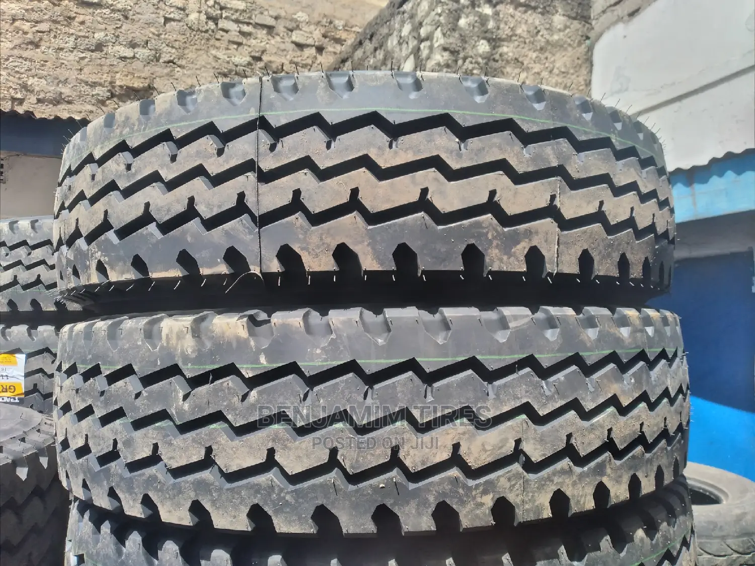 11R22.5 18ply Rating Tubeles.