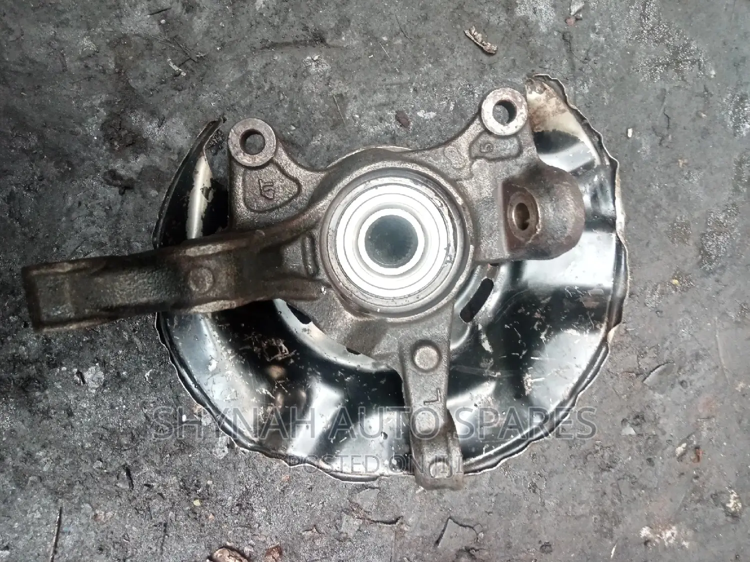 Front Hub Toyota Wish New Model Left Side