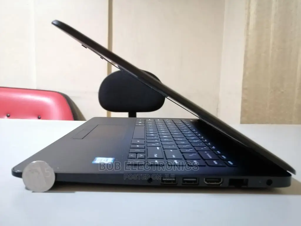 Laptop HP 14-Dq1088wm 4GB Intel Celeron 500GB