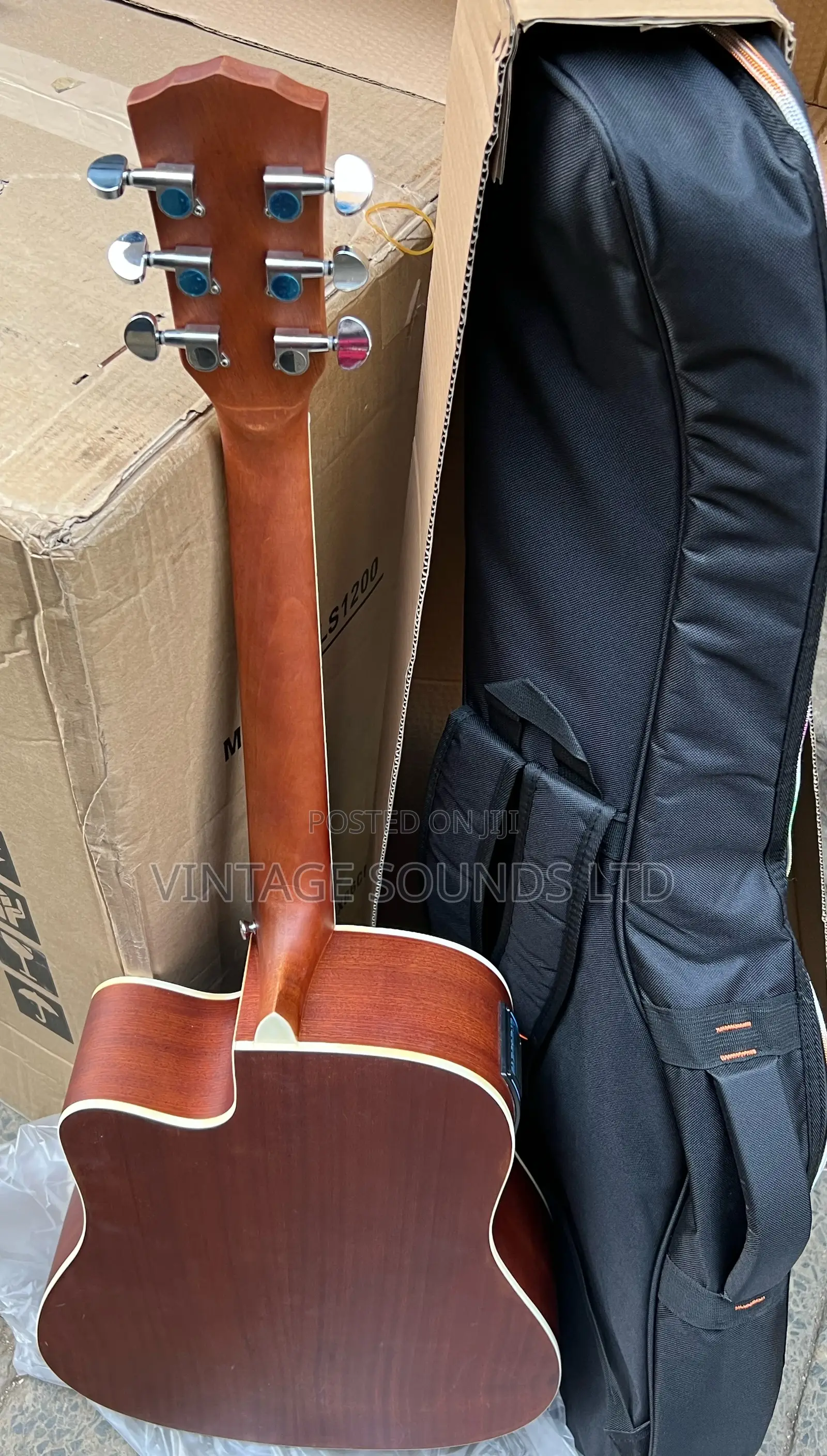 41 Inches Fender Semi Acoustic