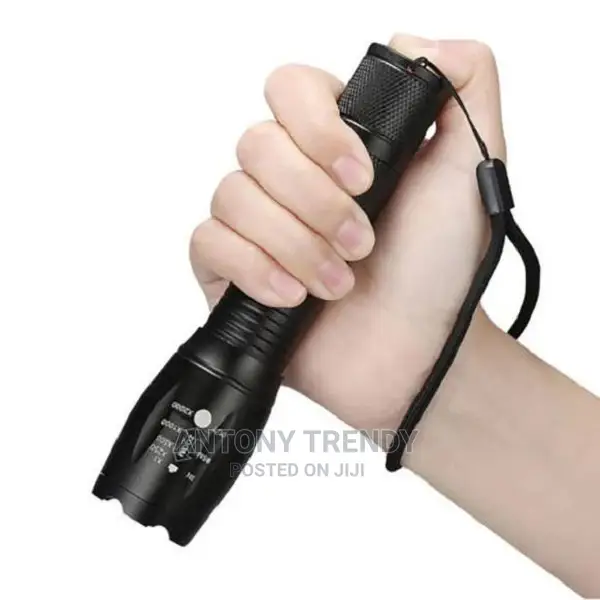 XML T6 Led Flashlight Tactical Flashlight Zoomable.