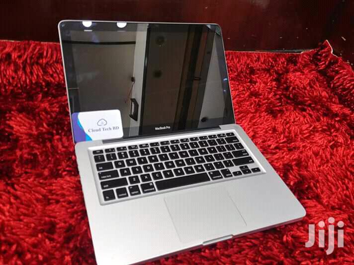 Laptop Apple MacBook Pro 4GB Intel Core i5 HDD 500GB