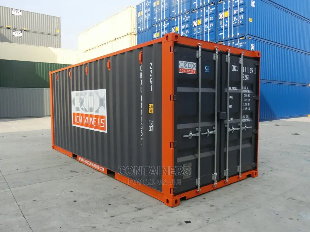 Selling Hipping Container(Painting Services Available)