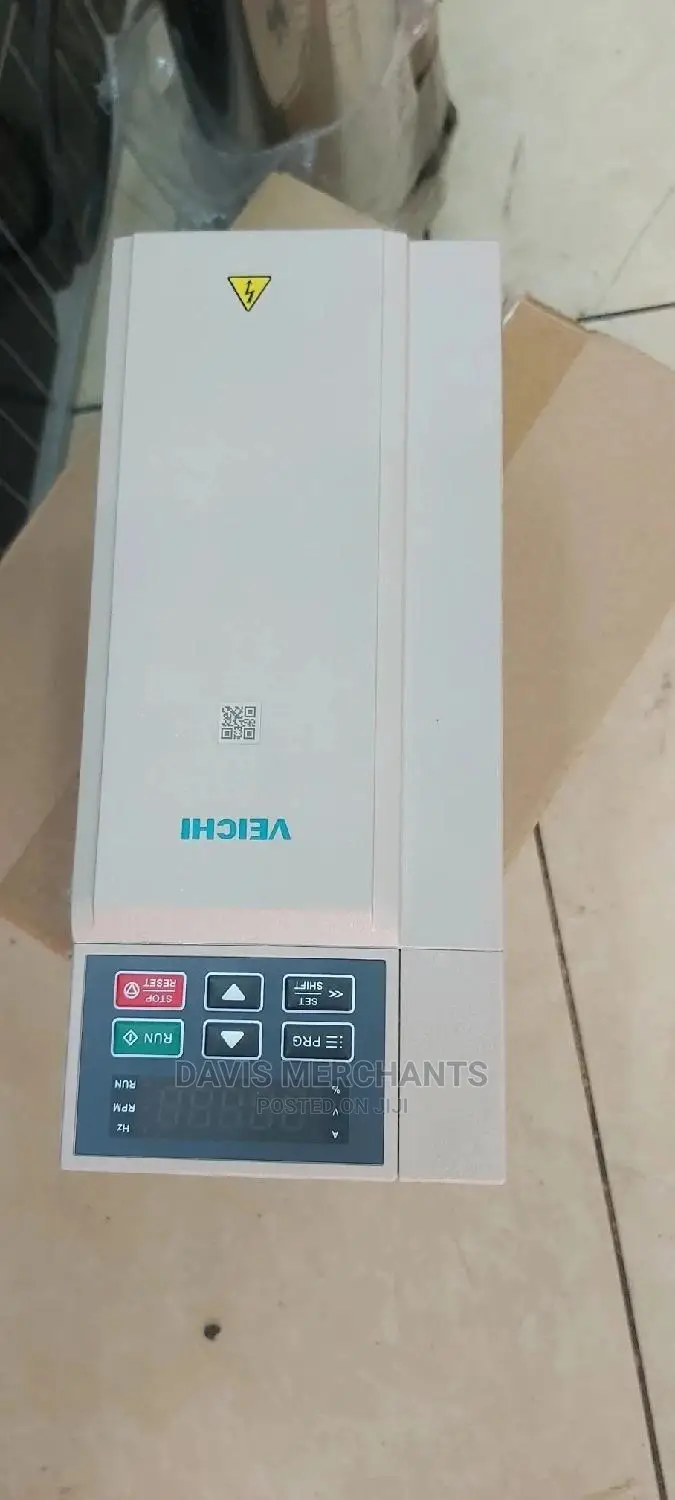 Solar Water Pump Inverter 4 Kilowatts 16 Amps