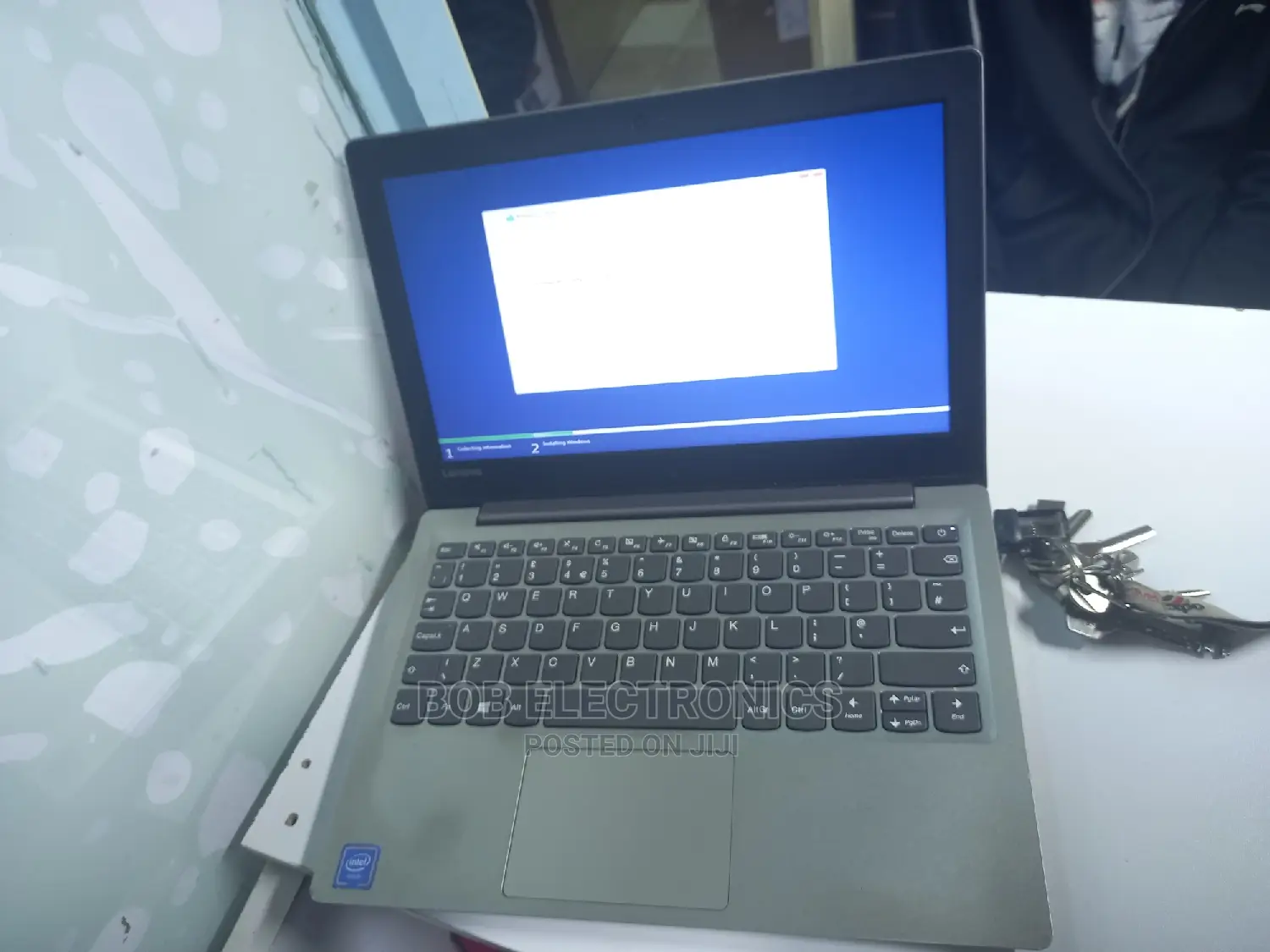 Laptop Lenovo IdeaPad 130 4GB Intel Celeron 500GB