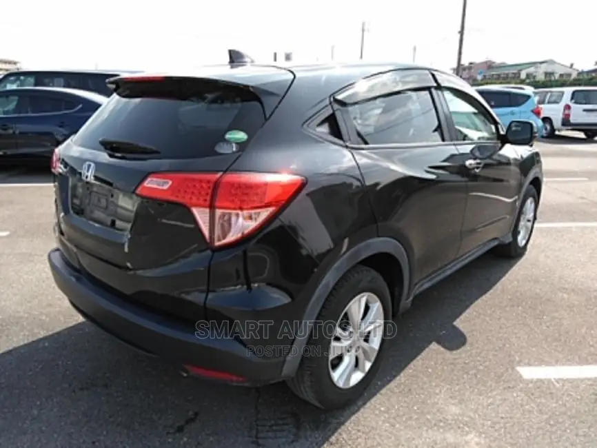 Honda Vezel 2015 Black