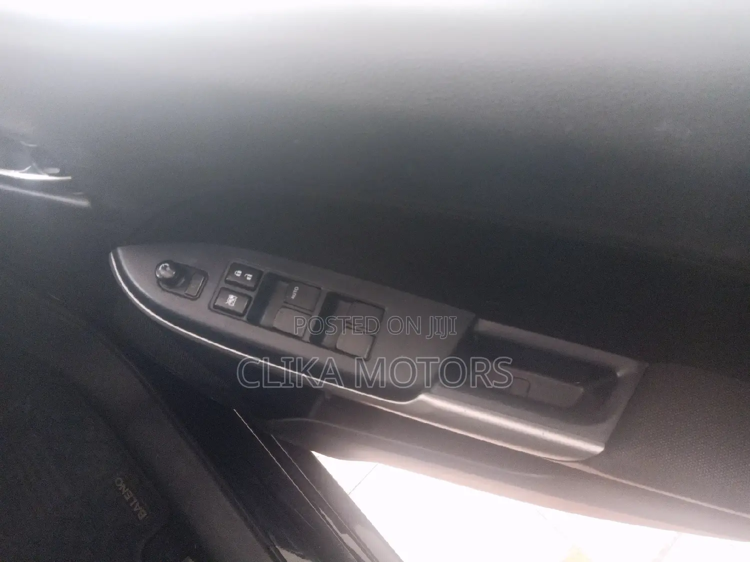 Suzuki Baleno 2016 Black