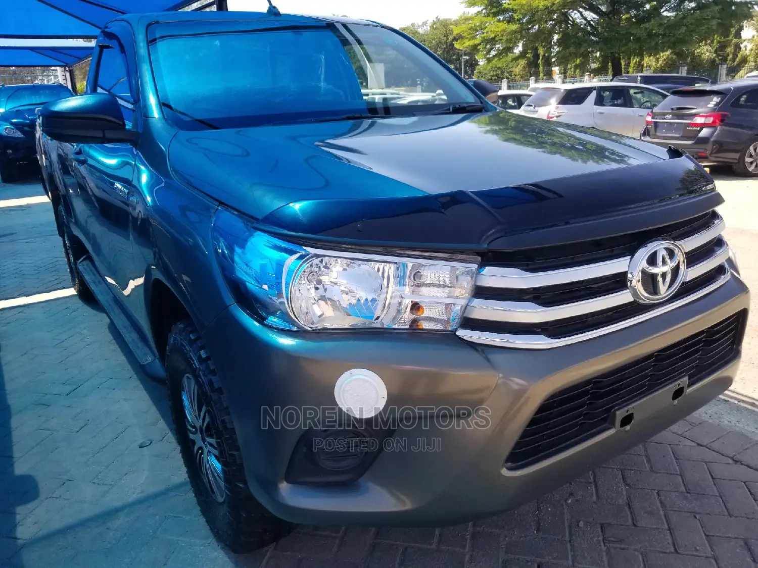 Toyota Hilux SR5 2015 Gray