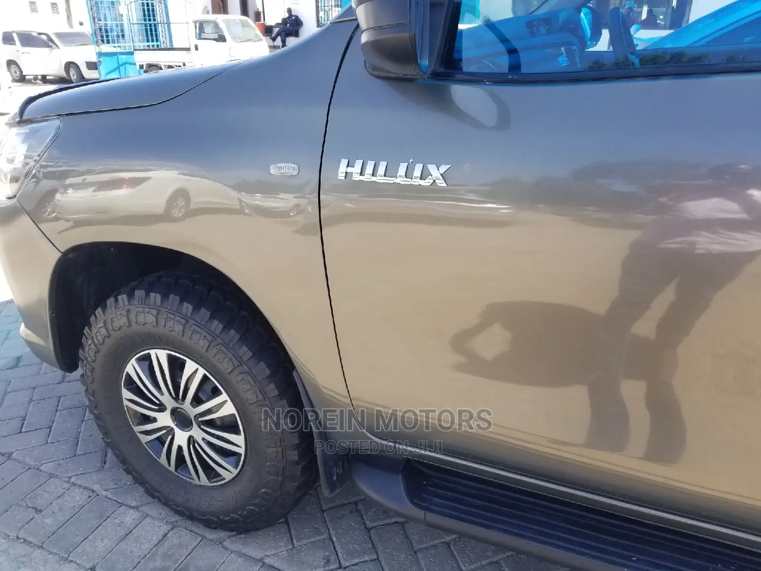 Toyota Hilux SR5 2015 Gray