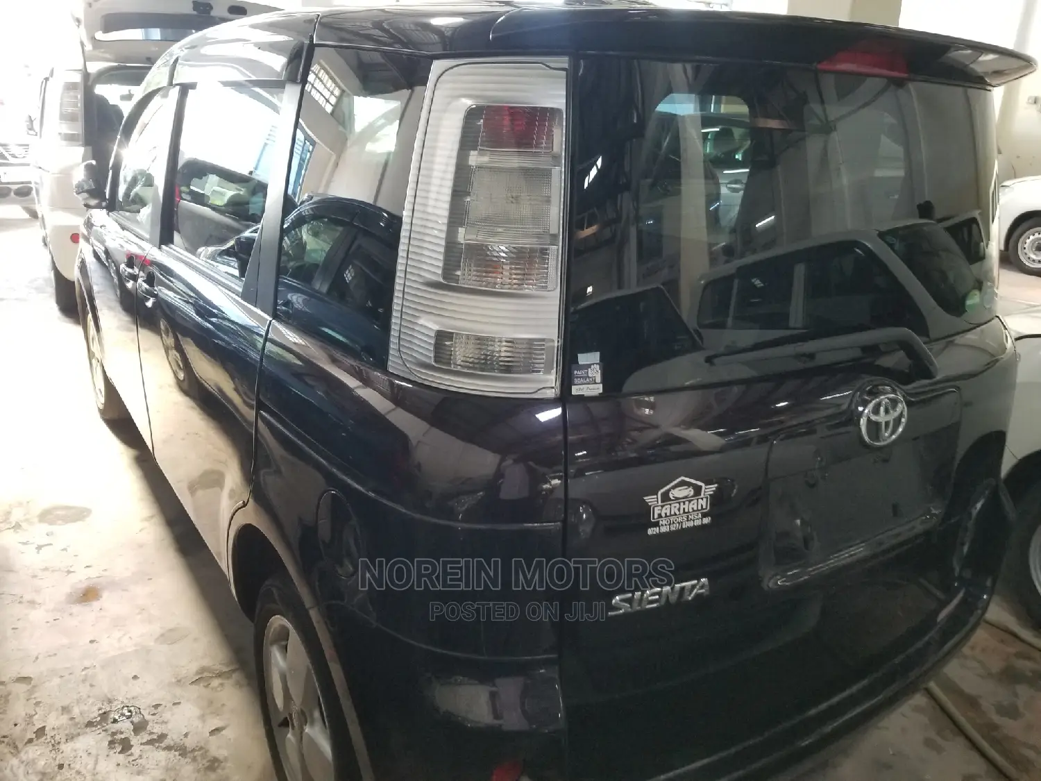 Toyota Sienta 1.5 AWD 2014 Purple
