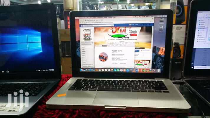 Laptop Apple MacBook Pro 4GB Intel Core i5 HDD 500GB