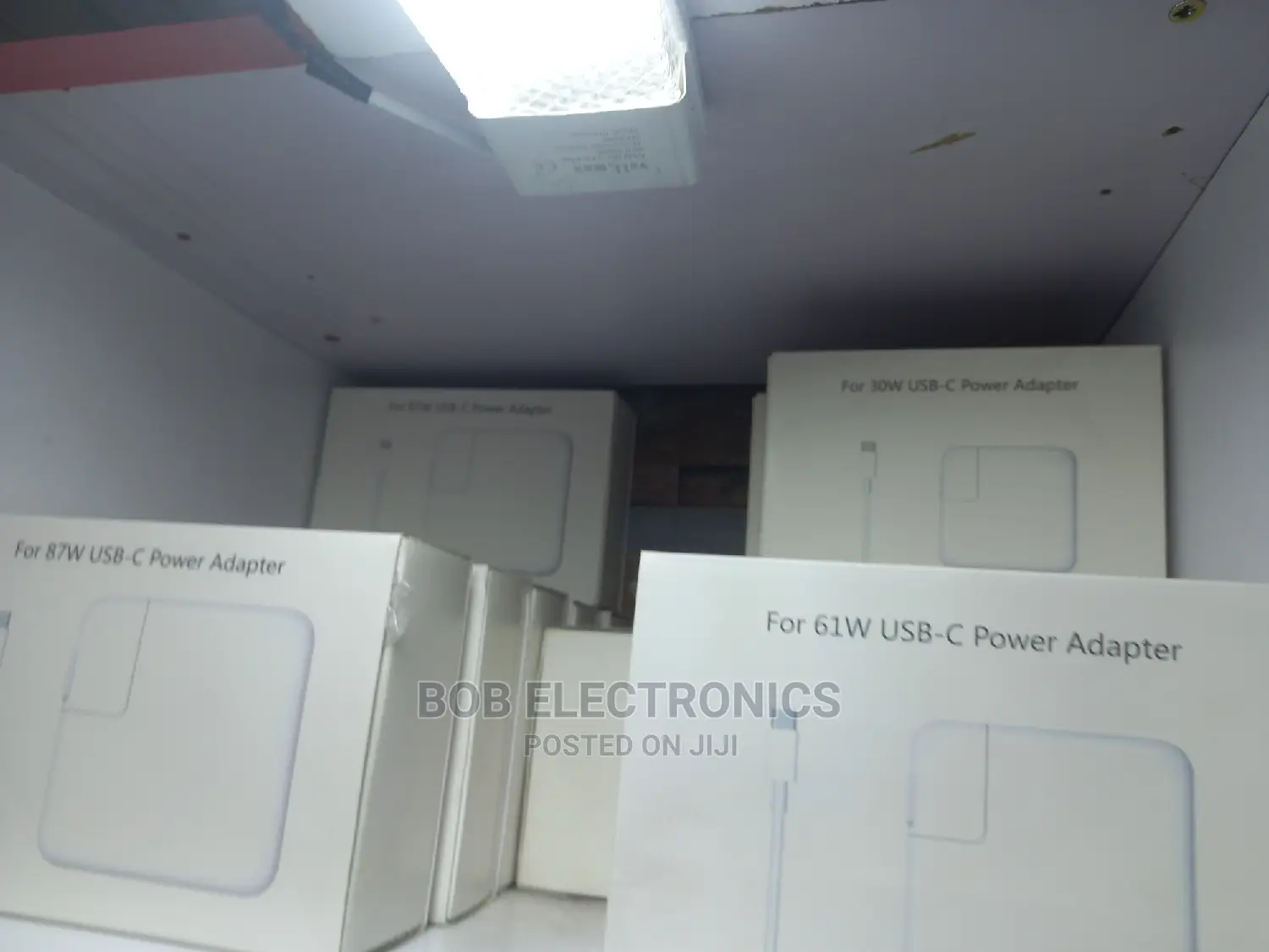 Macbook Charger Available (Original)