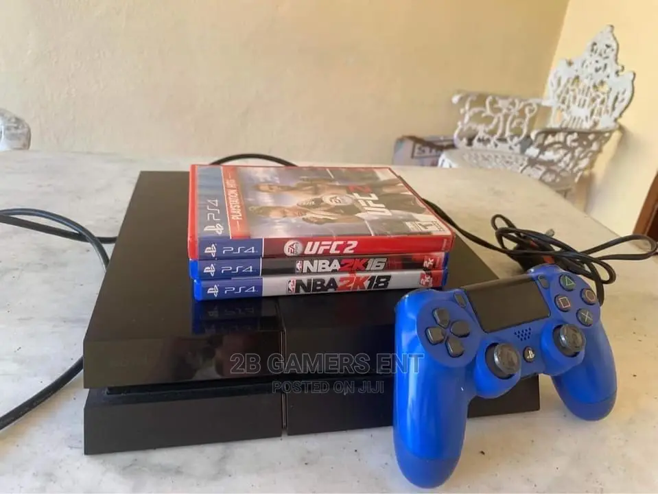 Play Station 4 Standard, Blue Pad