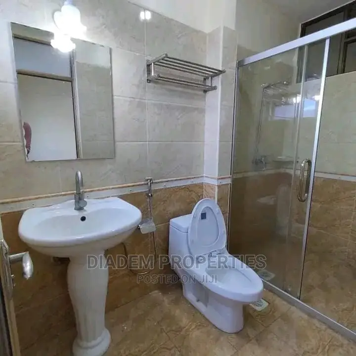 2bdrm Apartment in Riara Rd, Lavington for rent