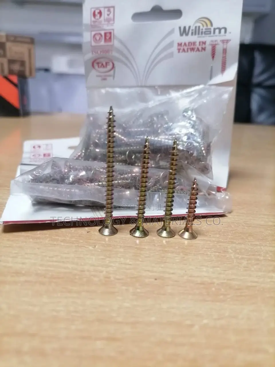 WOOD/MDF/Chipboard Screws(25mm,40mm,50mm)