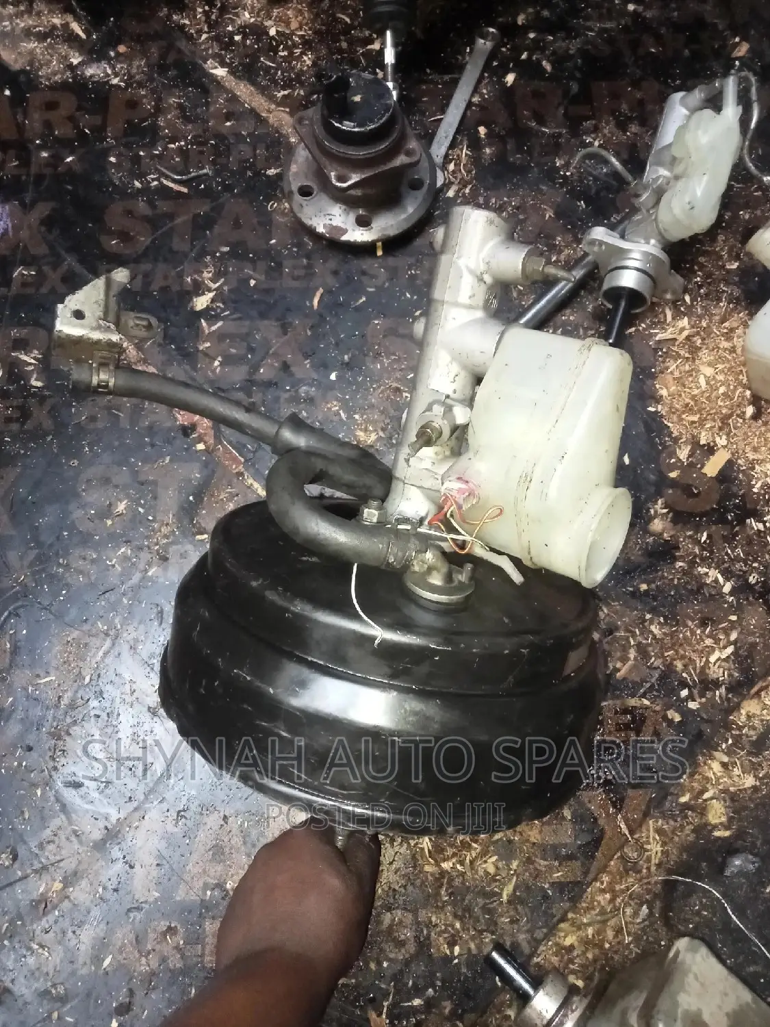 Brake Booster and Brake Master Cylinder Toyota Harrier Old
