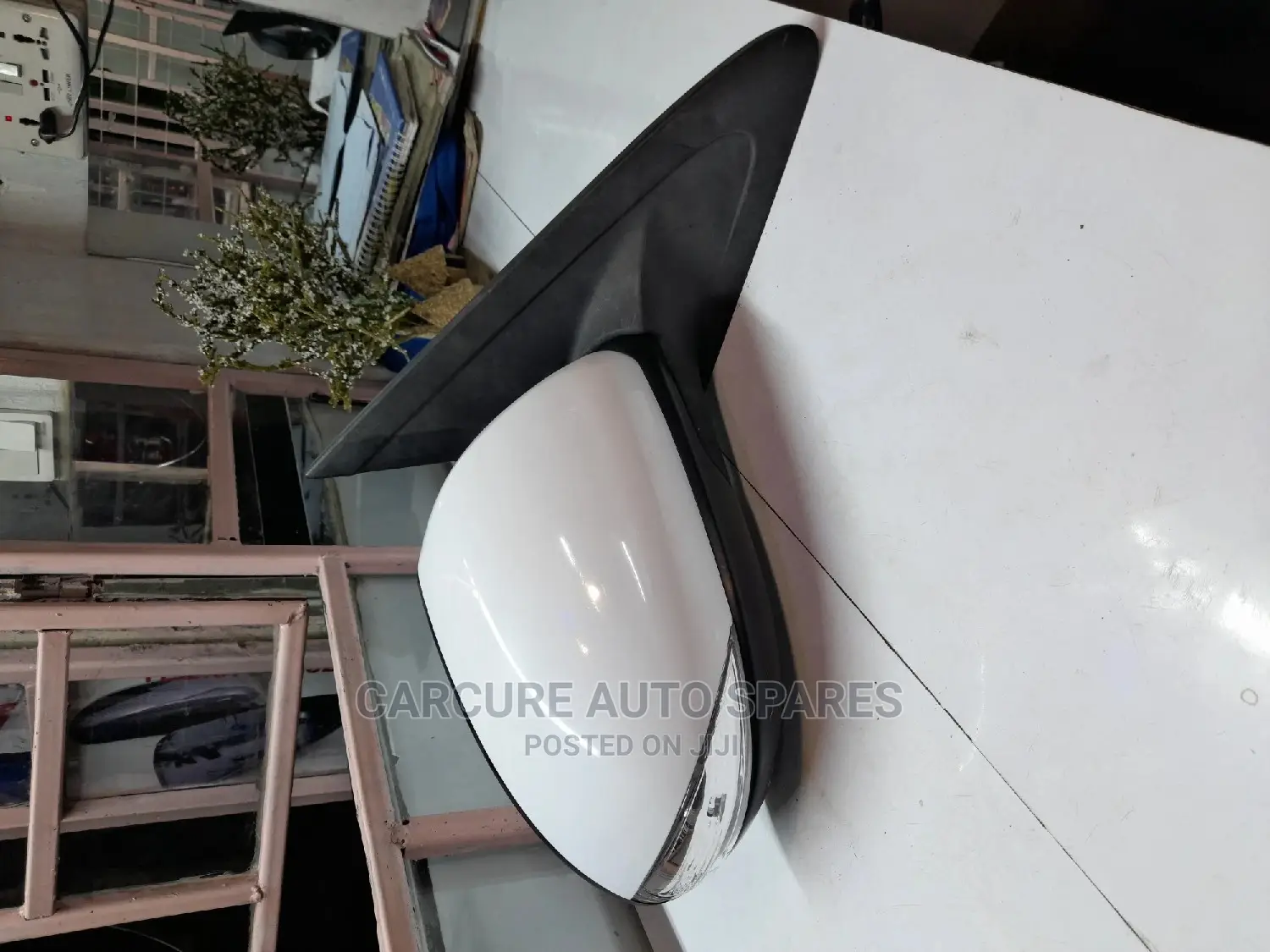 Axela Side Mirror With Indicator