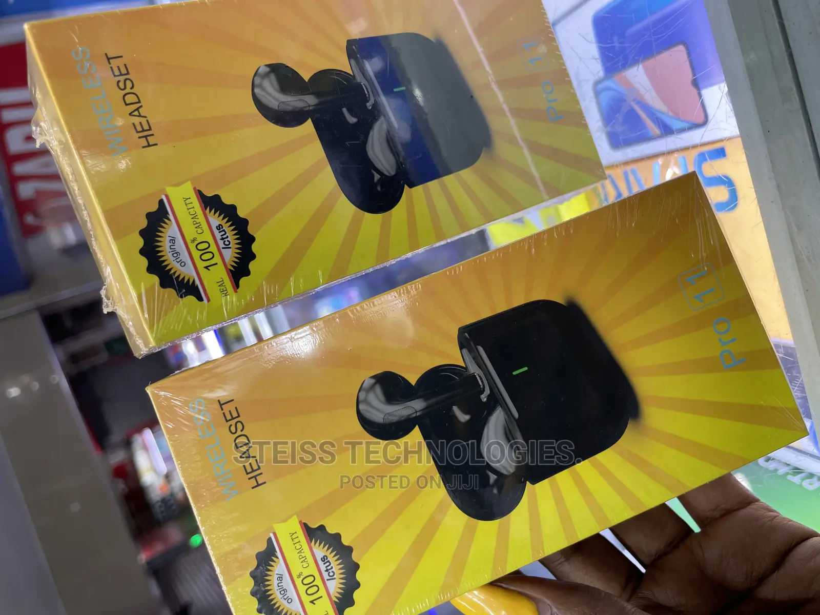 Pro 11 Wireless Headsets