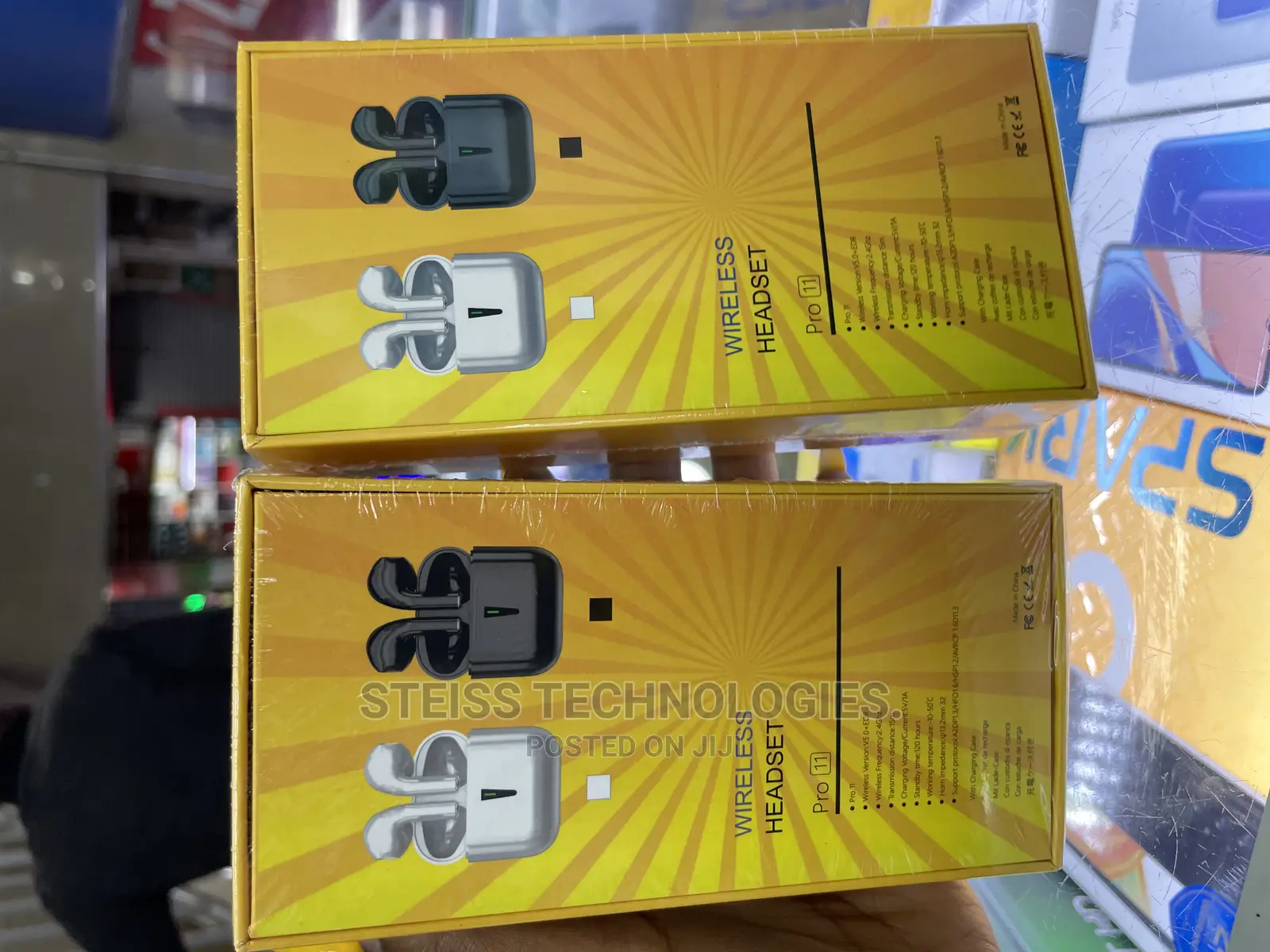Pro 11 Wireless Headsets