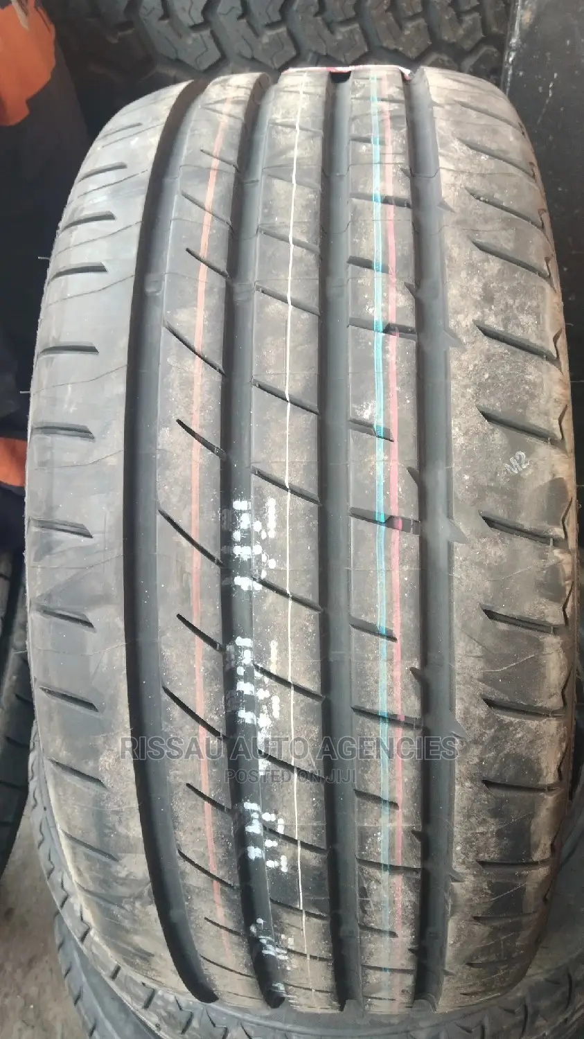 245/40 R 18 Lassa Tyres Made in Turkey by Bridgestone.