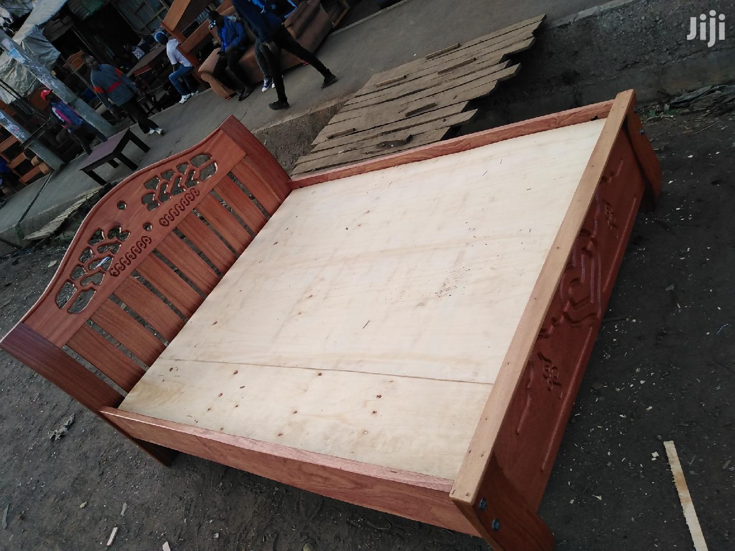 Mahogany Bed 6 *6 Feets