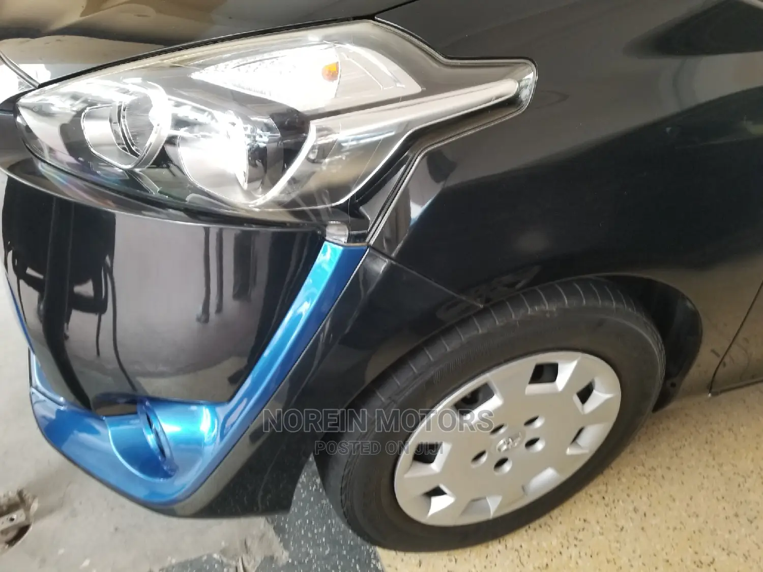 Toyota Sienta 1.5 Hybrid FWD (6-Seater) 2015 Black