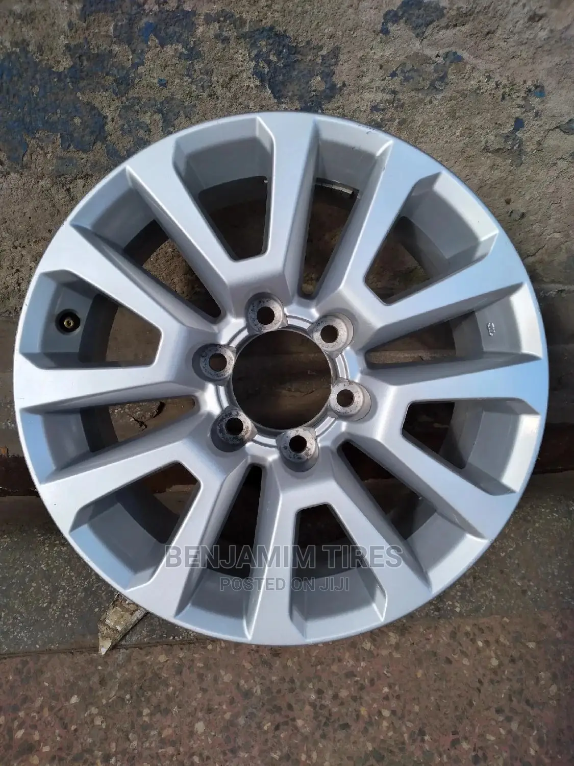 Original Rim Size 18 Inch for Landcruiser Prado 150 6 Holes.