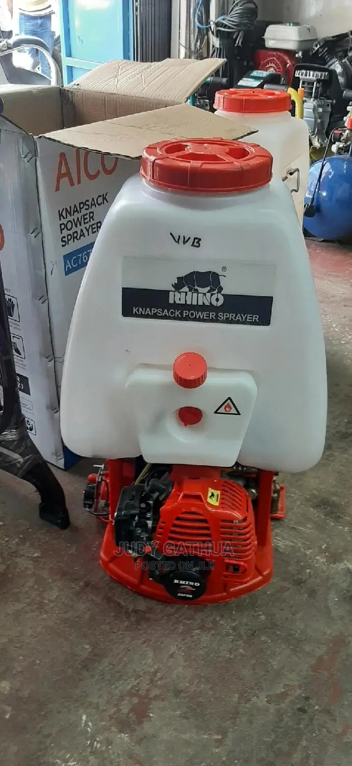 RHINO Gasoline Sprayer