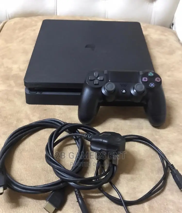 Slim Ps4, Home Used