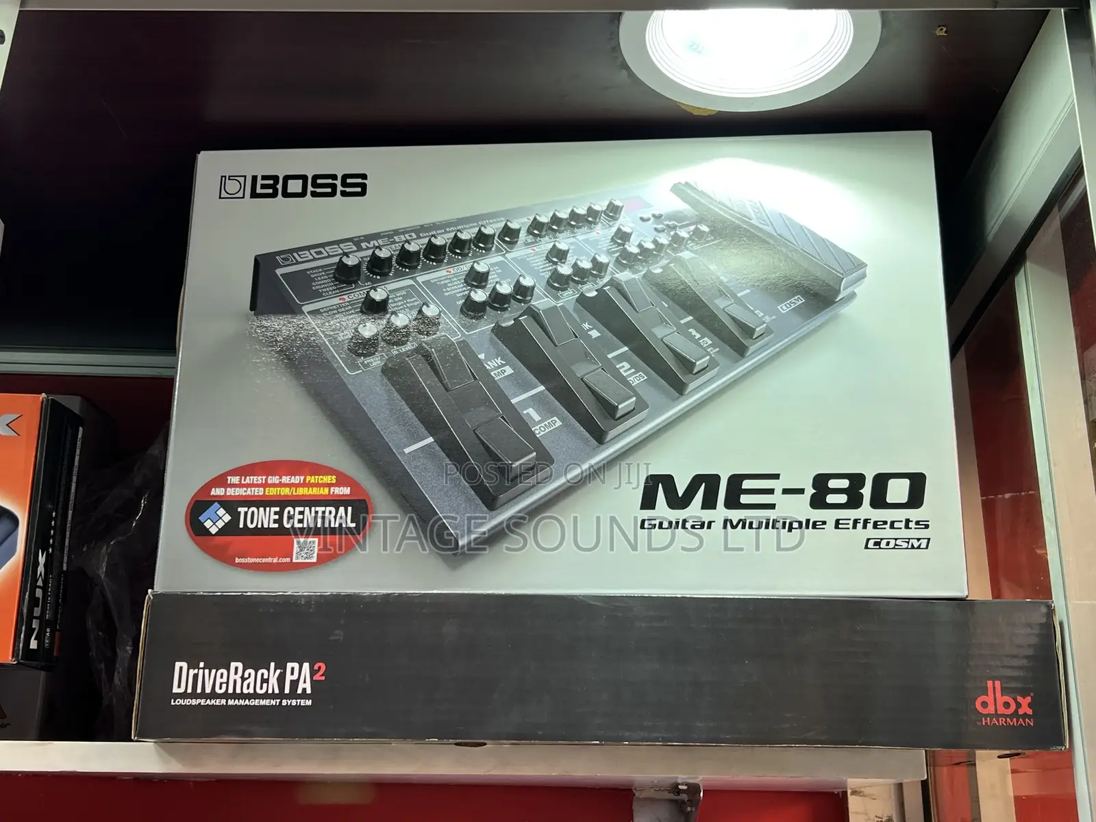 Boss Me80 Multiple Guitar Effects Processor