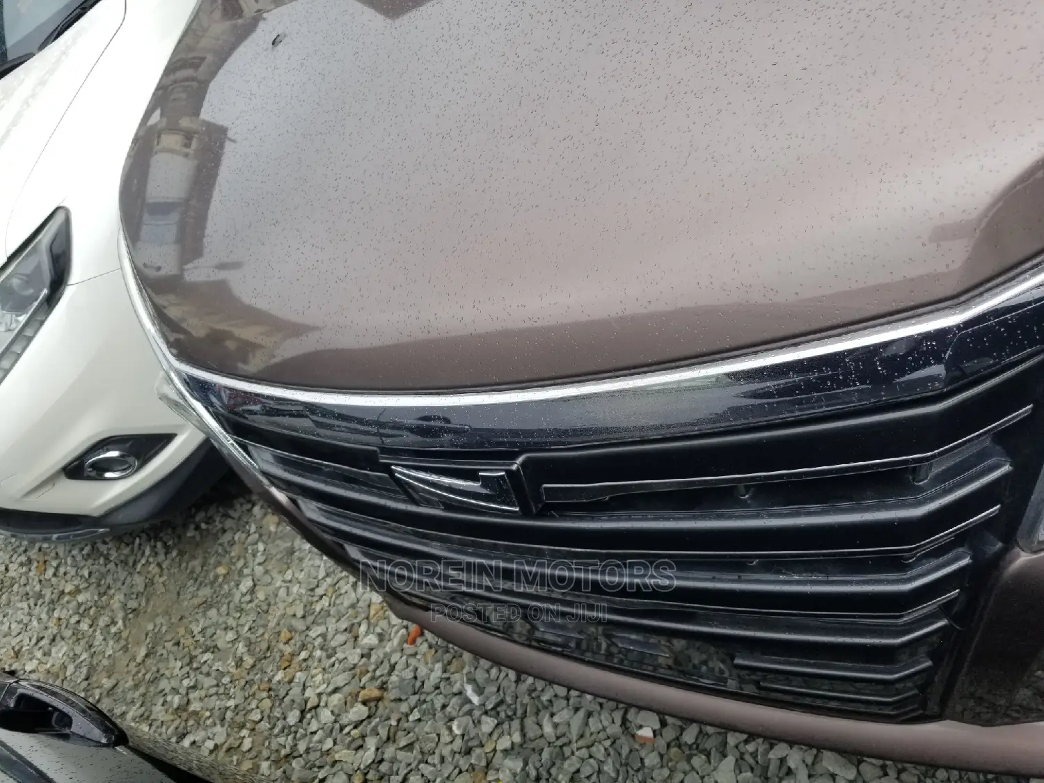 Toyota Noah 2.0 AWD (8 Seater) 2015 Gray