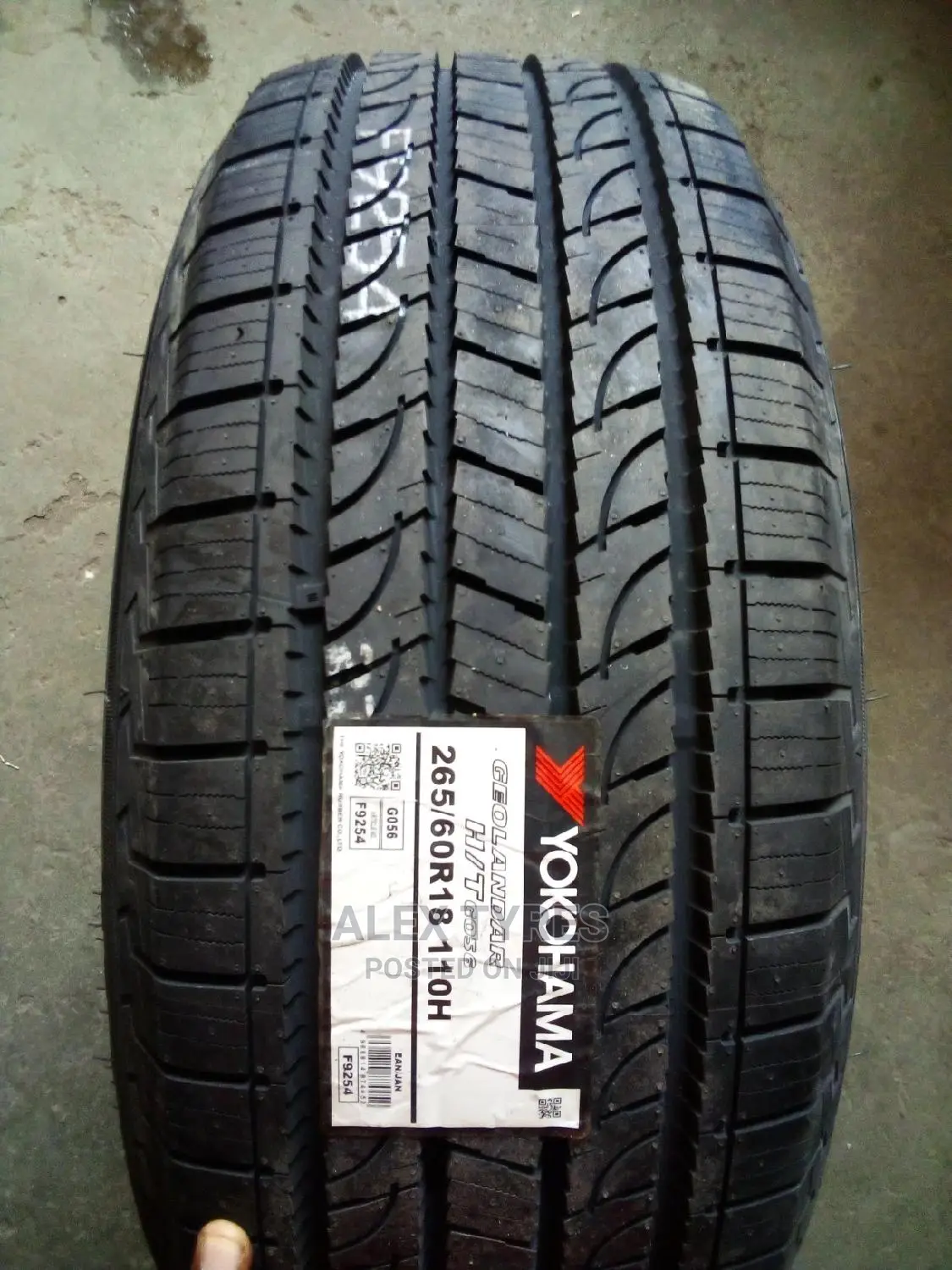 265/60r18 H/T Yokohama Tyres Made in JAPAN