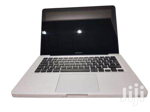 Laptop Apple MacBook Pro 4GB Intel Core i5 HDD 500GB