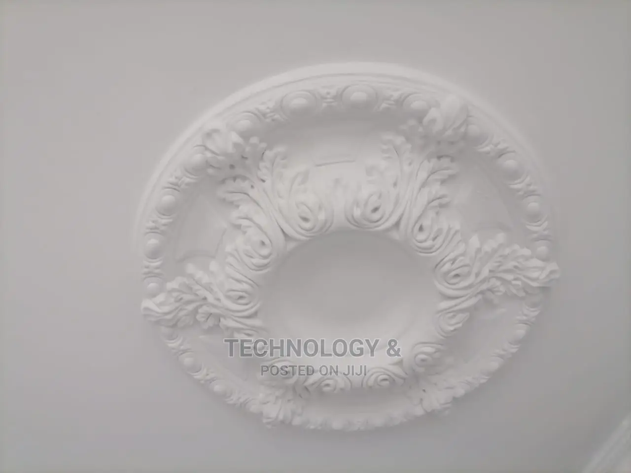PU Medallion