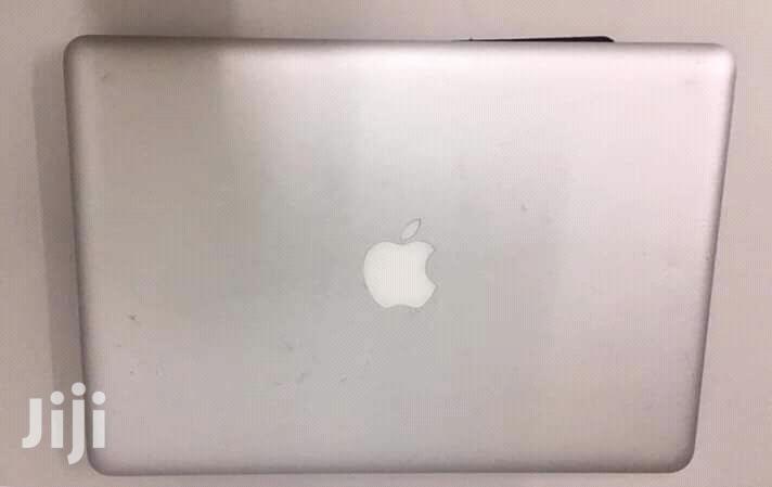 Laptop Apple MacBook Pro 4GB Intel Core i5 HDD 500GB