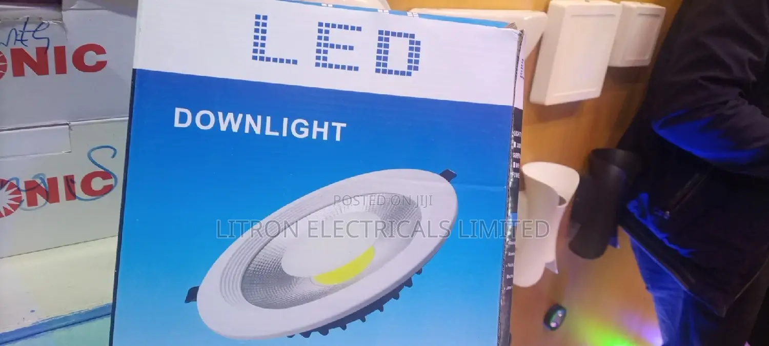 Cealing Downlighter