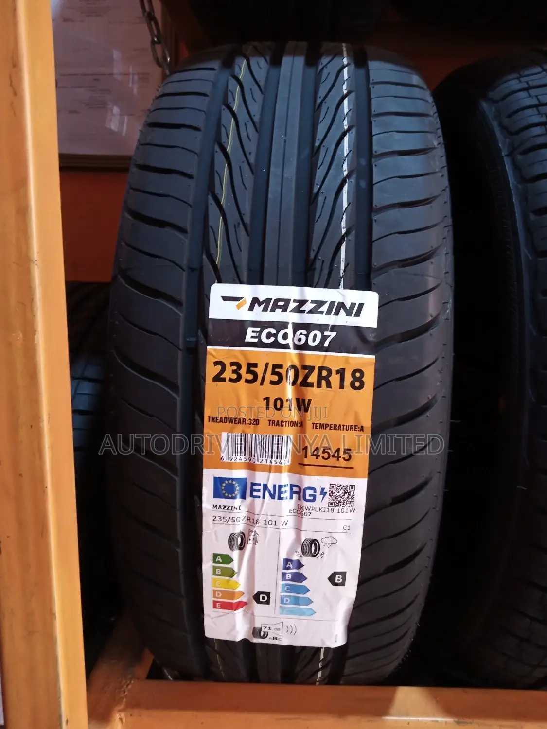 235/50r18 Mazzini Tire