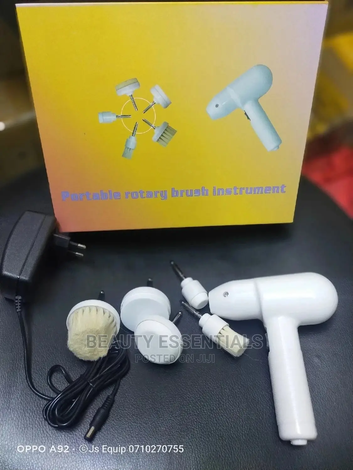 Portable Rotary Facial Steamer Brush