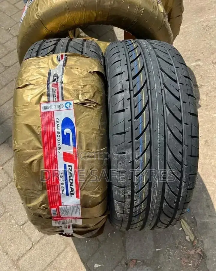 215/55 R17 Gt Champiro (Indonesia)