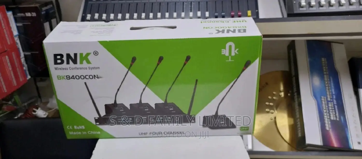 BNK 4 in 1 Wireless Conference Microphones