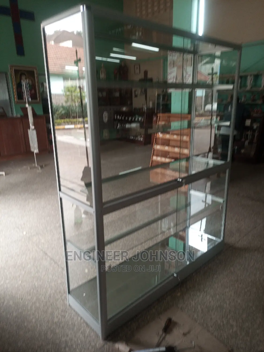 Glass Display Fabrication